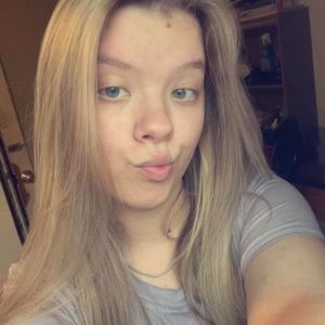 Meet your Posher, Hailey